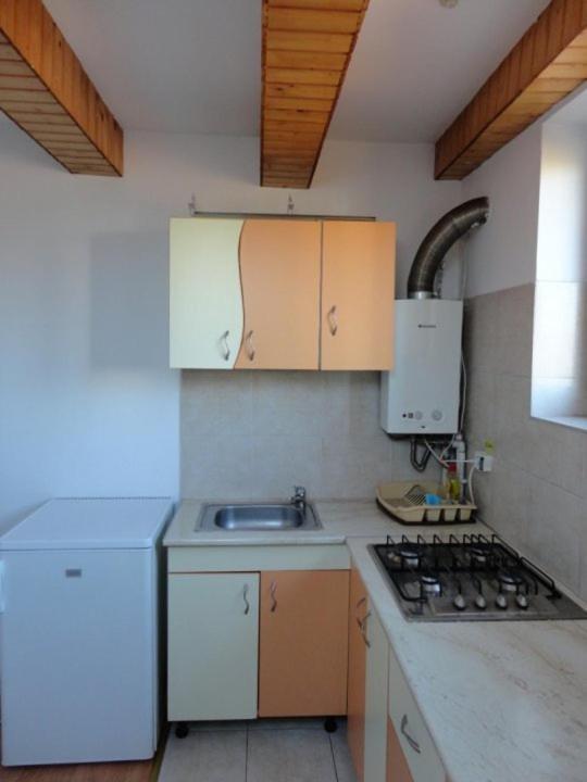 Quik Hotel Braşov Esterno foto